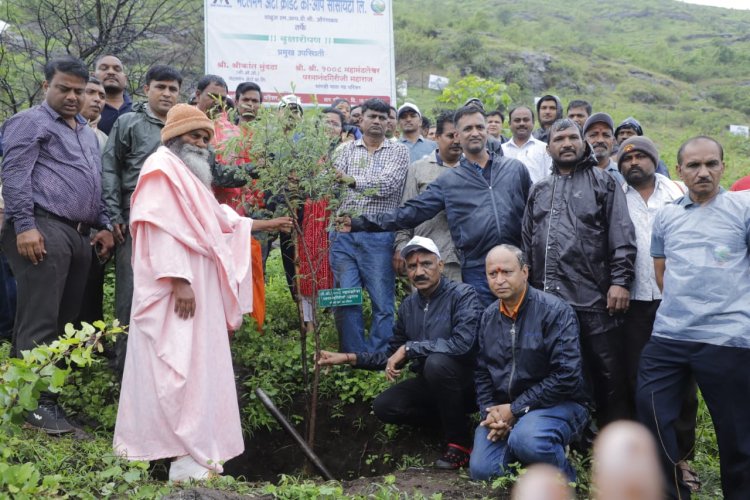 भांगसीमाता गडावर जैवविविधता अनुभवता यावी : परमानंद गिरी